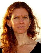Analia  Schlosser